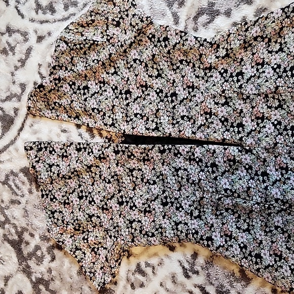 Forever 21 L dress - Picture 5 of 5